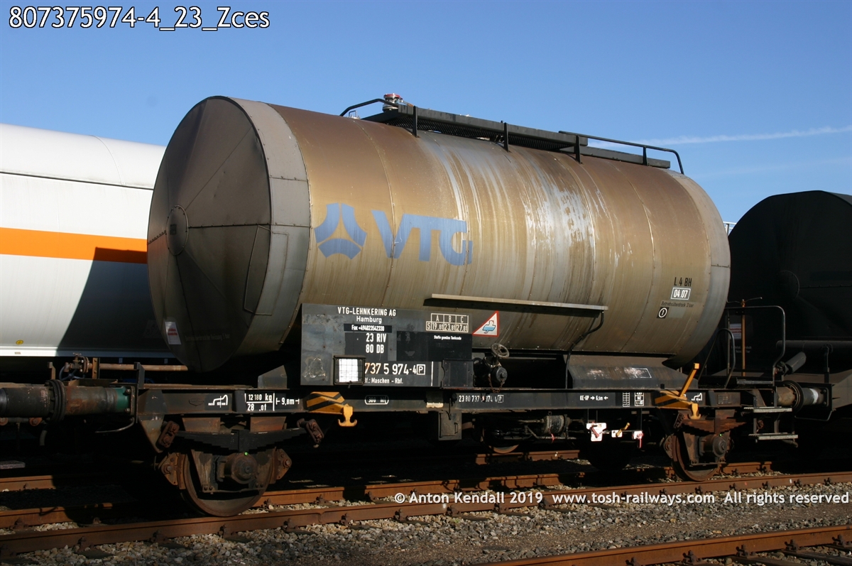 807375974-4_23_Zces.jpg